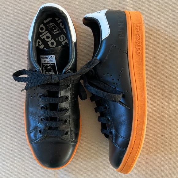 adidas x Stan Smith Leather ‘Black Orange’ - Picture 10 of 14